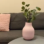 Pastel Hues - Homey Central Apartment Near Armeneasca